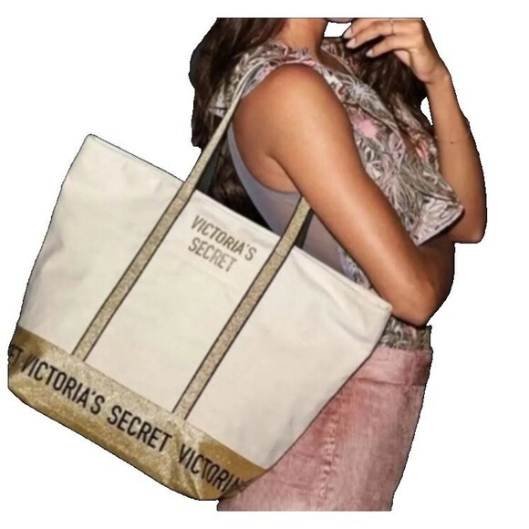 Victoria's Secret Handbags - Victoria’s Secret Tan Gold Glitter Large Tote Bag Zippered 2018 NWT Travel